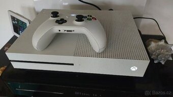Xbox One S 1TB + Kinect + hry