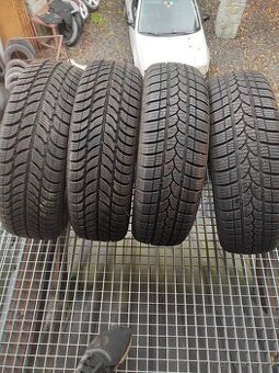 Prodám zánovní zimní pneu 175/65/14 2xDebica a 2x Riken