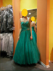 Krásné maturitní šaty