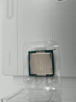 Intel i5 8500
