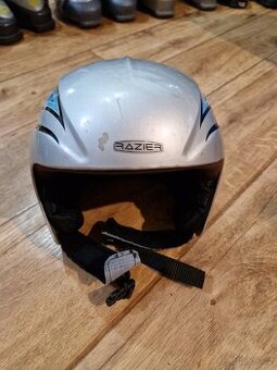 Dětská lyžařská helma