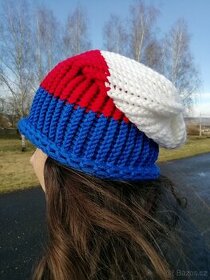 Nová pletená spadlá čepice