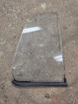 Golf 3 zadní okénko