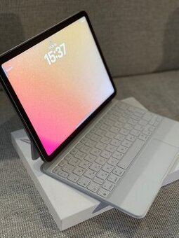 IPad Air 5. generace + Magic keyboard