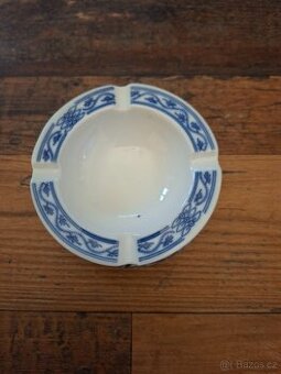 Cibulák  - popelník kulatý