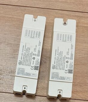 Nová StrongLumio řídicí jednotka WiFi univerzální 5 v 1 - Sm