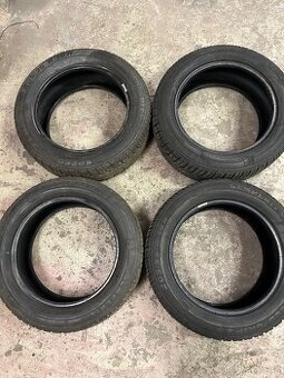 205/55/16” Semperit zimni