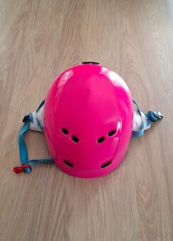 Dětská lyžařská helma