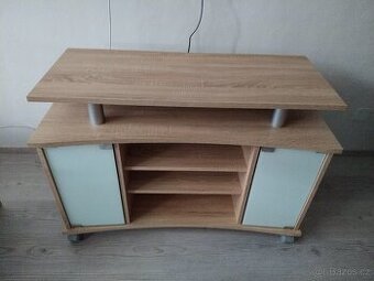 Televizní stolek