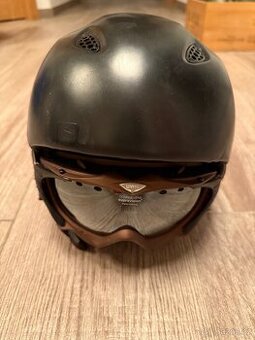 Snowboardová přilba Scot + brýle Uvex