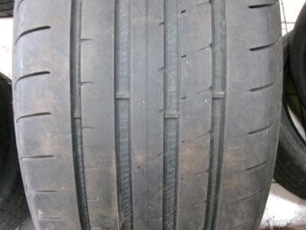 245/45 R18 GOODYEAR (4-4,5mm) č.14523/D1