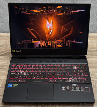 Herní notebook Acer Nitro 5 (AN515-58-56Z7)