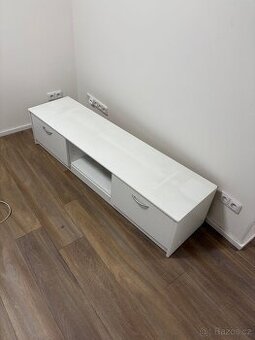 Televizní stolek délka 180cm