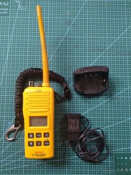 Radiostanice namořni vysilačka