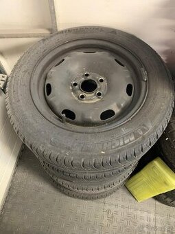 Plechové disky(kola) FABIA II R14, letní pneu 185/60/14