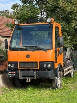 Nosič kontejnerů Zebra 4x4 – 3.0 nafta, 74 kW