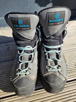 Dámské kožené boty Scarpa 39