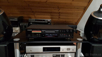 Pioneer MJ-D508 Minidisc Recorder/přehrávač