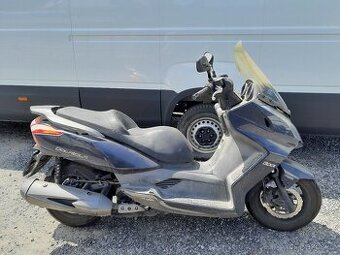 Kymco Downtown 300 2010, rozprodám po dílech