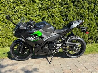 Kawasaki Ninja 400