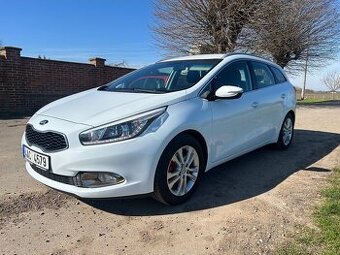 KIA ceed SW 1,6gdi 99kW - 2014