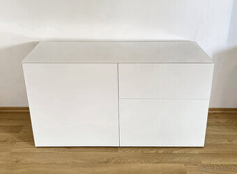 Bílá komoda BESTÅ šířka 120 cm z Ikea - jako nová
