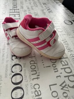 Dětské bílo - růžové botky Adidas, vel. 23