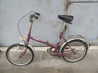 Nabízím retro skládačku Eska k seřízení.  Nejde o novou věc.