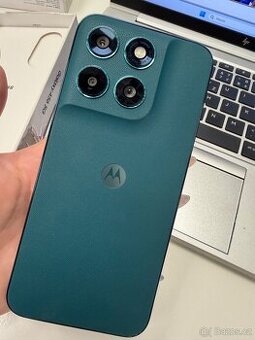 Motorola G77