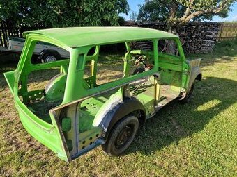 prodám karoserii Trabant T601 + díly