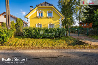 Dům 90 m² po kompletní rekonstrukci se srubem, pár minut od 