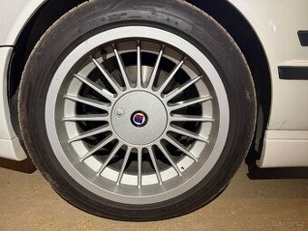 Alpina B10, B12 R17 alu kola