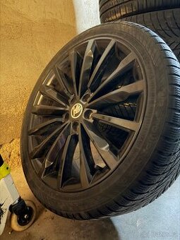 Škoda TRINITY r19 5x112 - 1