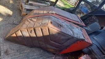 Zetor 7211-zadní blatníky