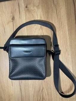 Calvin Klein crossbody taška