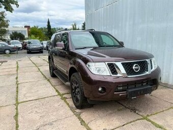 Nissan Pathfinder 3.0 dCi LE 170kw