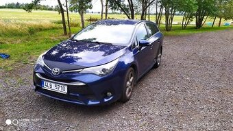 Toyota Avensis 2,0 D 105 kw