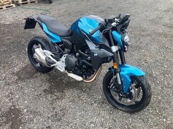 BMW F900