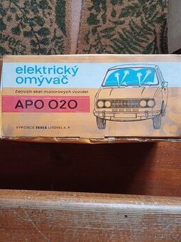 Elektrický ostřikovač Tesla APO 020 (Škoda, Trabant, Lada) –