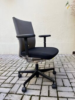 Kancelářské židle Vitra ID Soft