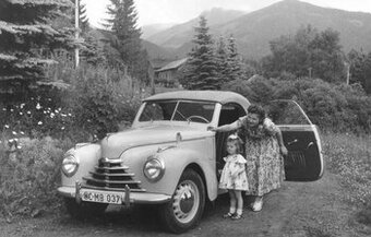 Škoda tudor roadster, r.v. 1952, platný Tp, vrak