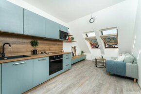 Prodej nového bytu 2+kk s garážovým stáním a sklepem - Praha - 1