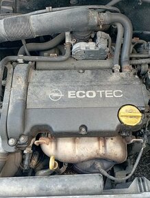 Opel 1.4 16V - rezervace - kompletní motor 99000km