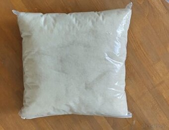 NOVÝ Vlněný polštář merino 35 x 35 cm