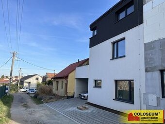 Miroslav, novostavba RD 4+kk,120 m2, krb, parkovací stání - 