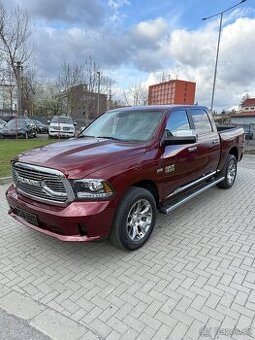 Dodge RAM LIMITED 5.7 HEMI--2018--KŮŽE--alpine sound--72.000