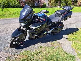 Suzuki B-King 2011 + 3 kufry - 1