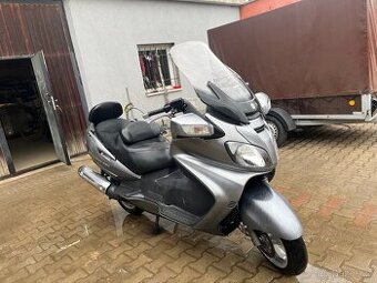 Suzuki burgman an 650 executive
