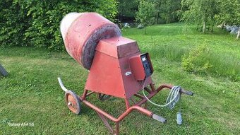Prodám stavební míchačku – 380 V