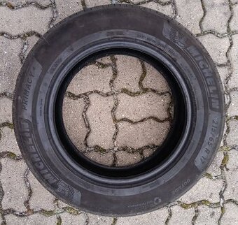 Letní pneu 215/65 R17